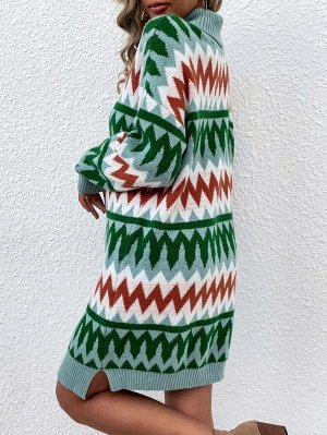 Платье-свитер с шевронным узором разрез с высоким воротником