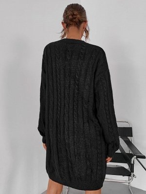 Платье-свитер с разрезом вязаный