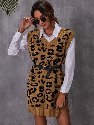 Платье-свитер с леопардовым узором с разрезом без пояса