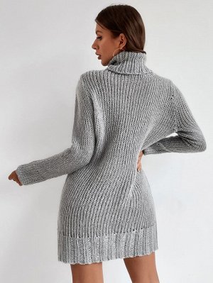 Платье-свитер с высоким воротником в рубчик без пояса