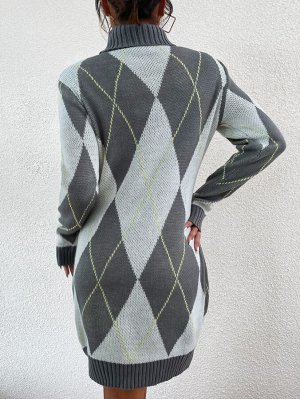 Платье-свитер с узором аргайл