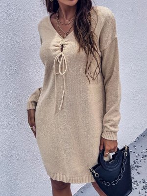 Платье-свитер с разрезом с узлом