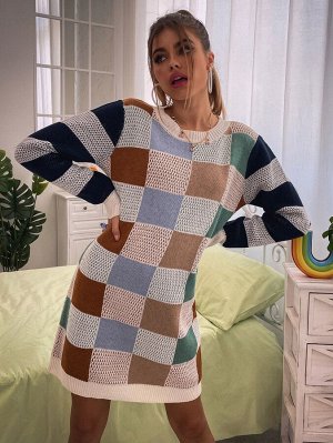 Платье-свитер контрастный