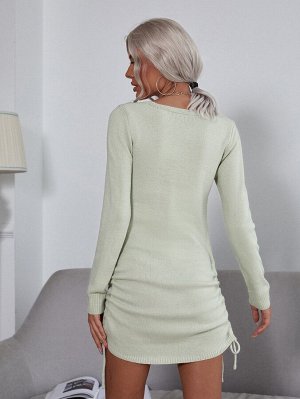 Платье-свитер с глубоким крыглым воротником на кулиске