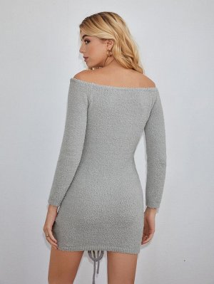 Платье-свитер на кулиске с открытыми плечами