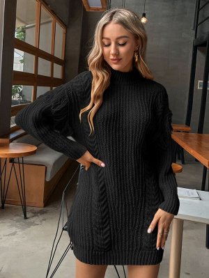 Вязаное вязаное платье-свитер с необработанной отделкой