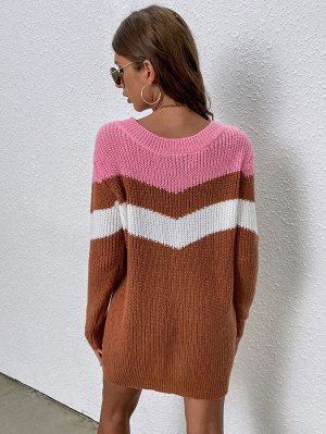 Платье-свитер с шевронным узором