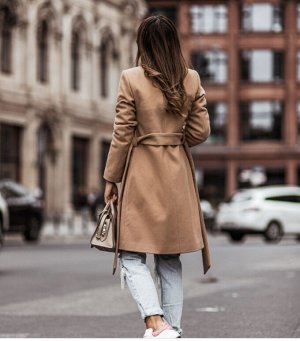 Пальто светло-коричневое