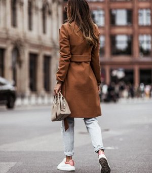 Пальто коричневое