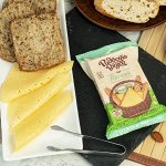Сыр Легкий фасованный 35% 200г ТМ Радость Вкуса