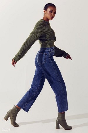Укороченные джинсы прямого кроя