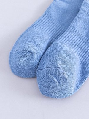 Мужские носки с текстовой вышивкой