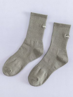 Мужские носки до середины голени с текстовой вышивкой