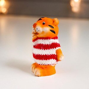 Сувенир керамика "Тигруша в полосатом свитере" МИКС 8,7х4,7х6,5 см