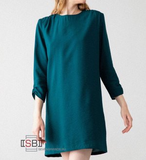 Платье |Короткое платье прямого кроя с рукавами 3/4
