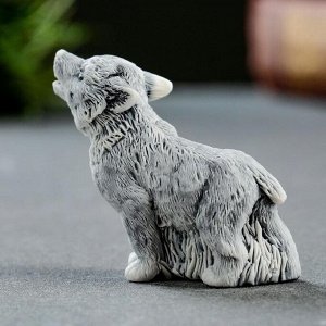 Фигурка «Волчонок воет маленький», мраморная крошка, 4.5 см