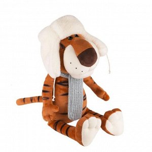 Мягкая игрушка «Тигр Федя в ушанке и вязаном шарфе», 23 см