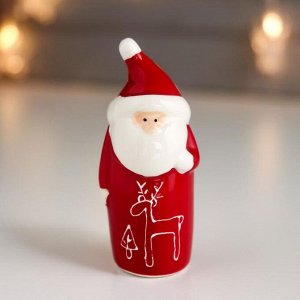 Сувенир керамика "Дедушка Мороз, красный кафтан с оленем и ёлочкой" 9,4х3,8х4 см