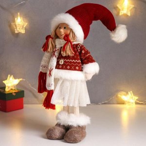 Кукла интерьерная "Малышка с хвостиками в бордовом свитере и колпаке" 50 см
