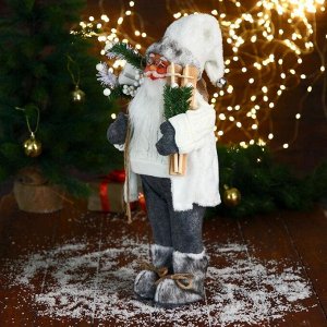 Дед Мороз "В белом свитере, с лыжами" 17х45 см