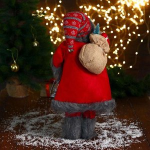 Дед Мороз под ёлку «Зимнее волшебство. Новогодняя игрушка в клетчатом свитере», 45 см