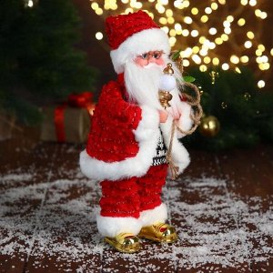 Дед Мороз "В свитере и блестящей шубке с белым мехом" двигается, лампа светится, 15х30 см