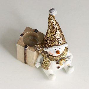 Подсвечник полистоун на 1 свечу "Снеговик колпак, шарф с узорами, с конфетой" 12х6,5х10,5 см
