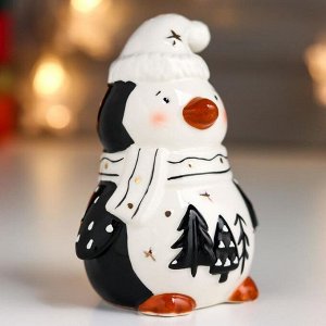 Сувенир керамика "Пингвин с ёлочками на пузе" 10,8х6,4х8,4 см