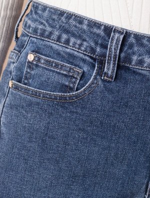 Эластичные джинсы mom-fit