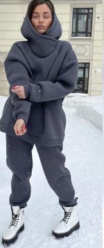 Костюм