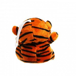 Мягкая игрушка «Тигр с цветком», 8 см, на подвесе, цвета МИКС