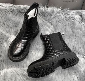 Ботинки зимние , черный