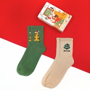 Набор женских новогодних носков KAFTAN "New Year" р. 36-39 (23-25 см), 2 пары