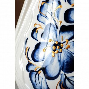 Ваза настольная "Лакшми", роспись, бело-синяя, керамика, 32 см