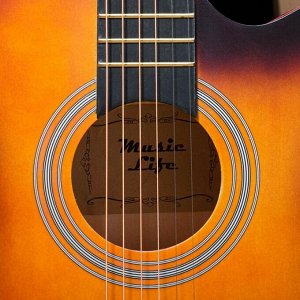 Гитара акустическая, цвет санберст, 97см, с вырезом