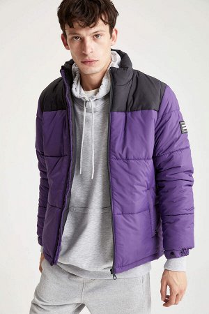 Мужская куртка-пуховик стандартного кроя с воротником-стойкой на флисовой подкладке с теплоизоляцией Warmtech водонепроницаемая ветрозащитная куртка с цветными блоками