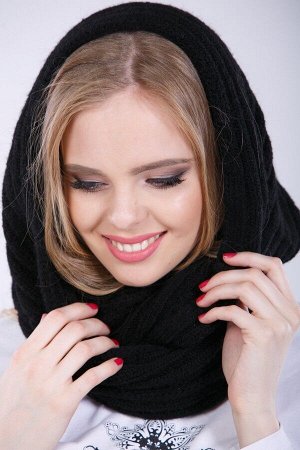Шапка Женский шарф-снуд с объемной вязкой косами. Создан специально для того, чтобы укутывать шею и голову в холодную погоду. Ткань верха : шерсть 50%, высокообъемный 50% акрил