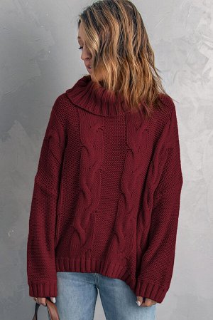 Бордовый свитер крупной вязки с воротником под горло