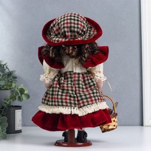 Кукла коллекционная керамика "Марина в платье с бархатом в клетку, с корзиной" 30 см