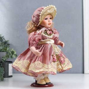 Кукла коллекционная керамика "Ася в розовом платье и чепчике" 30 см