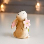 Сувенир керамика &quot;Зайчик с ромашкой&quot; 9,2х5,7х6,2 см