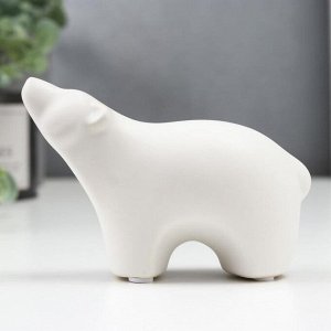 Сувенир керамика "Белый медведь" 6,8х5х11,5 см