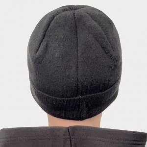 Чёрная мужская шапка №32