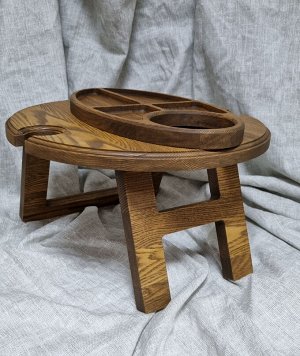 Винный столик с отдельной менажницей из  дерева на 2 бокала
