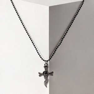 Кулон "Крест" кинжал с черепом, цвет белый в сером металле, 46 см