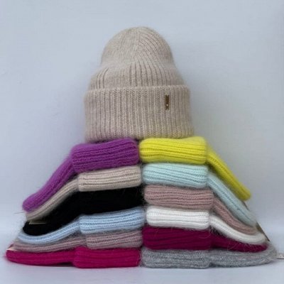 Шикарные демисезонные пальто (остатки-скидка по купону -10%) — Шапки, шарфы и варежки из ангоры