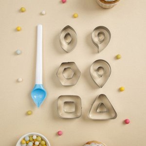 Набор кондитерский «Геометрия», 13 предметов: ложка кондитерская, формы для печенья 12 шт
