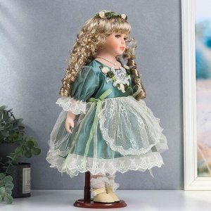 Кукла коллекционная керамика "Зоя в зелёном платье с кружевом" 40 см