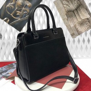 Классическая сумка Trigger натуральной замши и эко-кожи чёрного цвета.