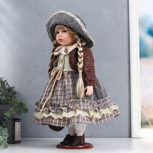 Кукла коллекционная керамика "Лаура в сером платье, коричневом джемпере" 40 см
